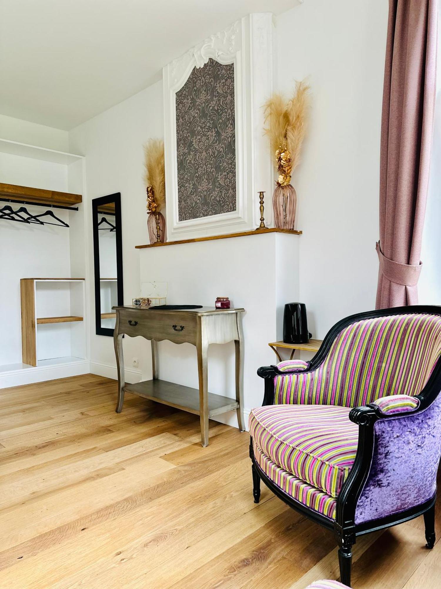 Suite Luxueuse Au Chateau De Saint Vitu 104 Tinlot Exterior foto